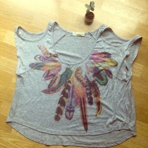 Urban outfitters open shoulder feather top sz S